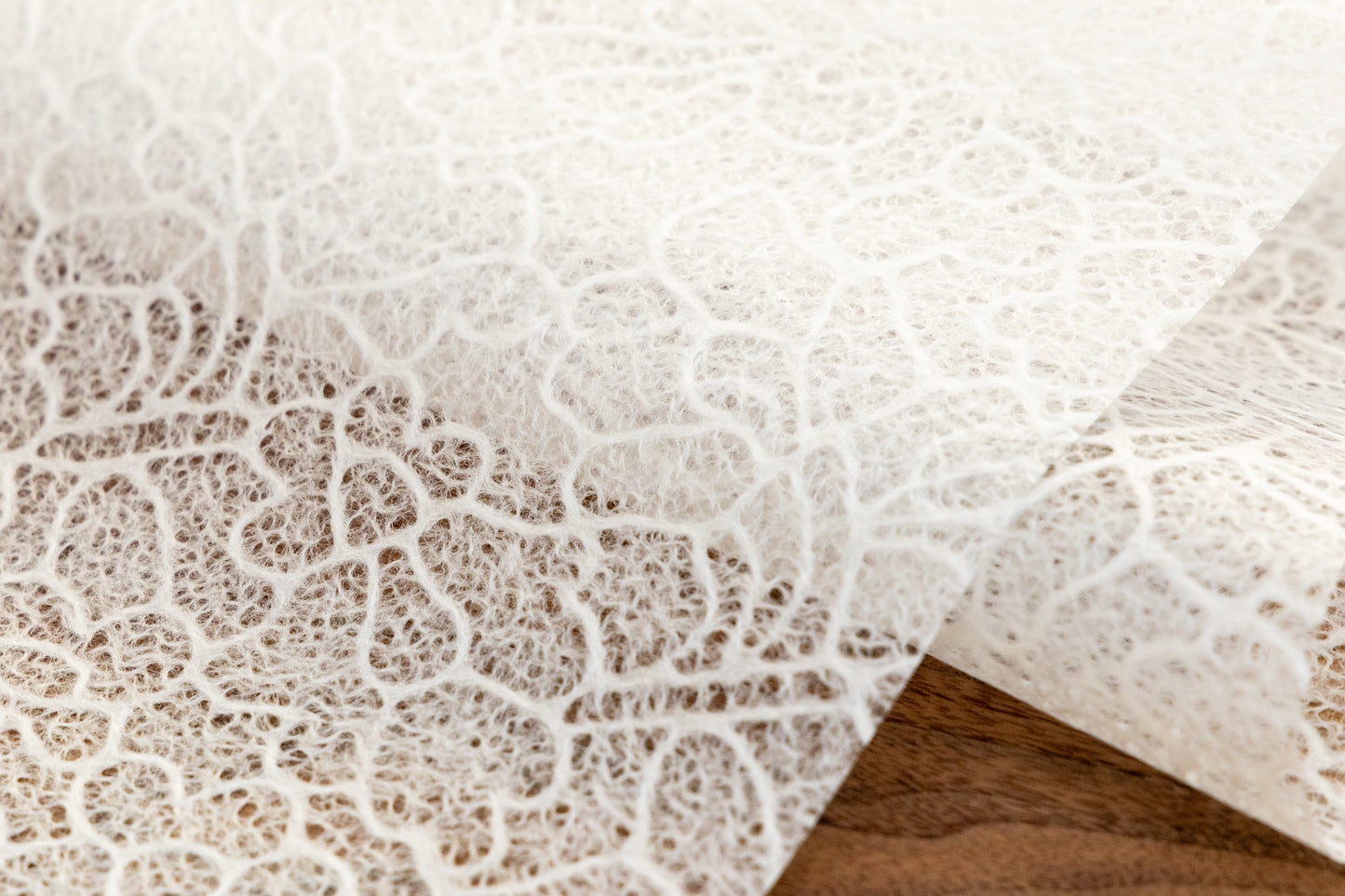 Papier fin dentelle, papier plat / 1 morceau de feuille de chanvre