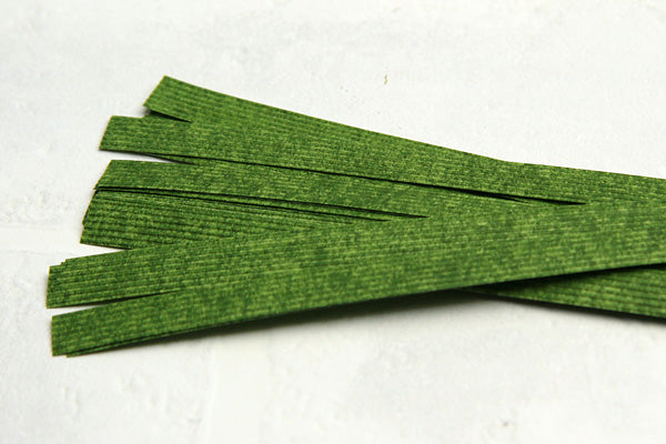 30 twisted ribbons