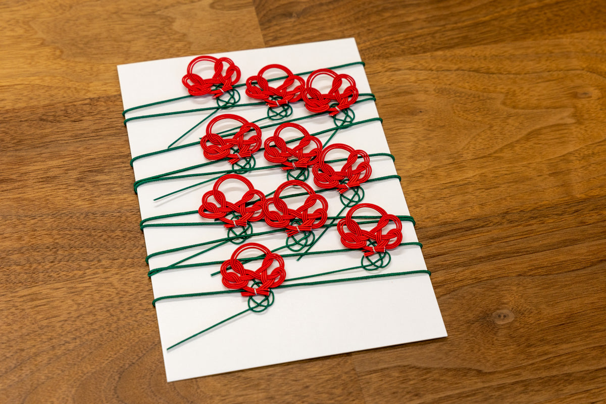 10 Mizuhiki ornaments with rubber bands