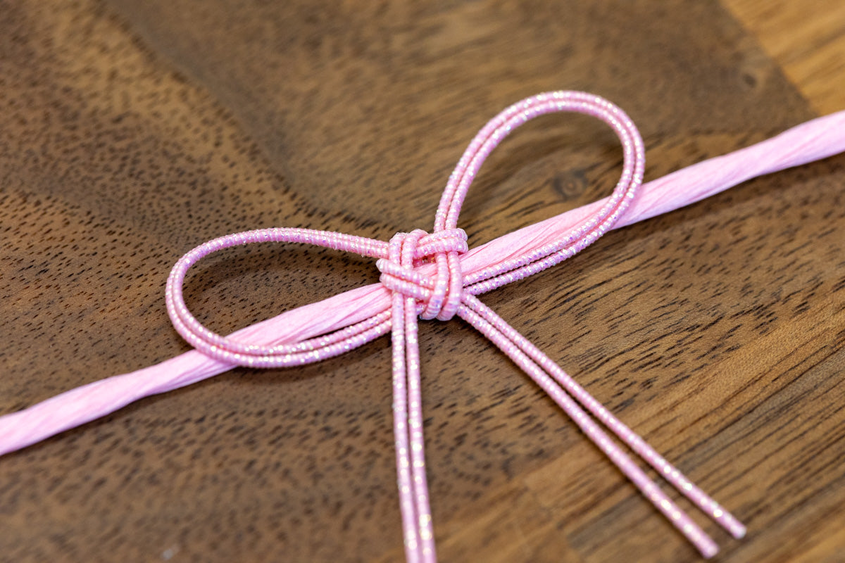10 Mizuhiki ornaments with ties