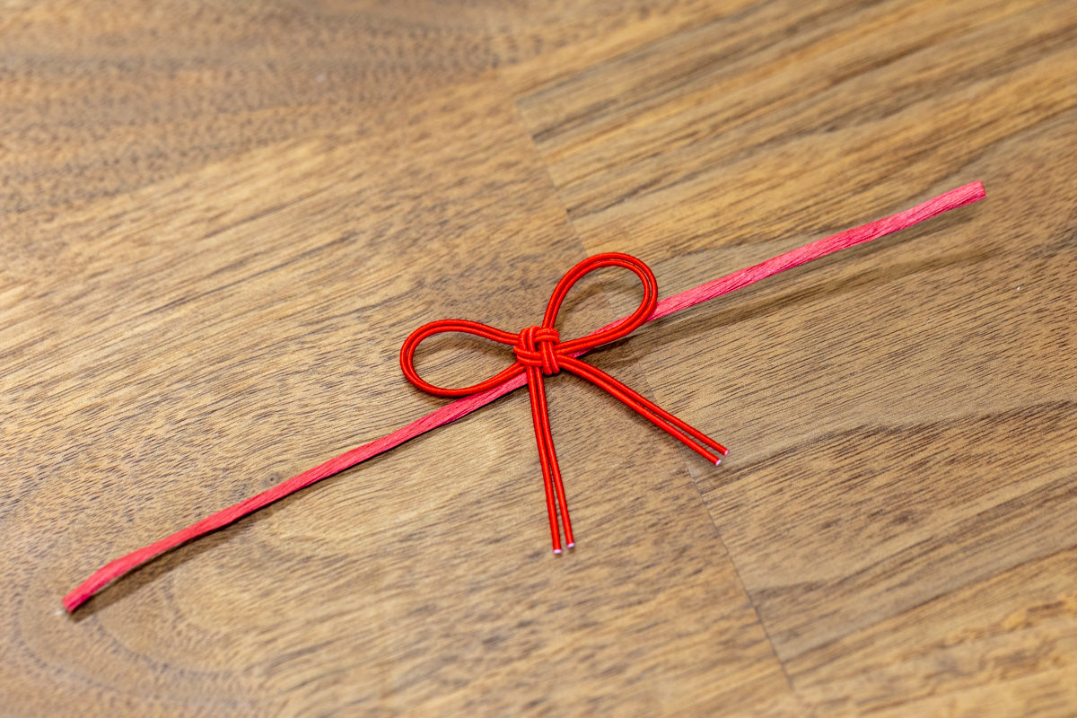 10 Mizuhiki ornaments with ties
