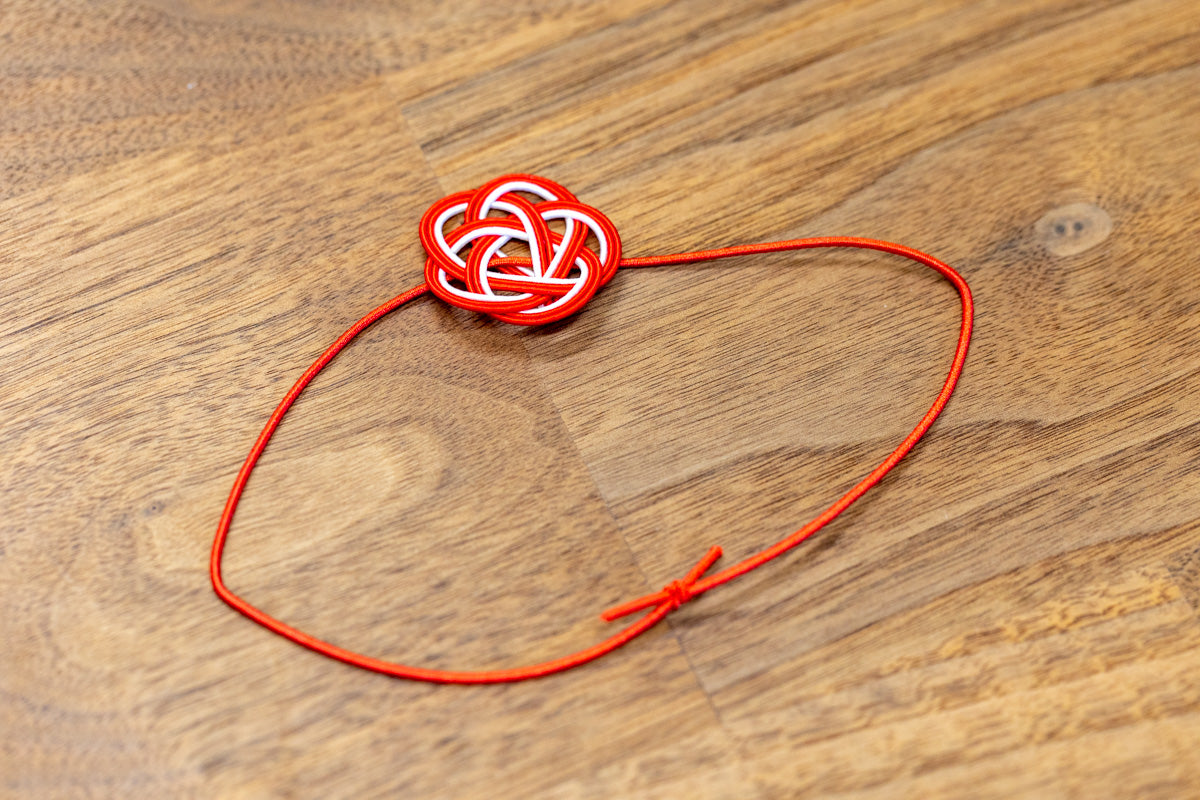 10 Mizuhiki ornaments with rubber bands