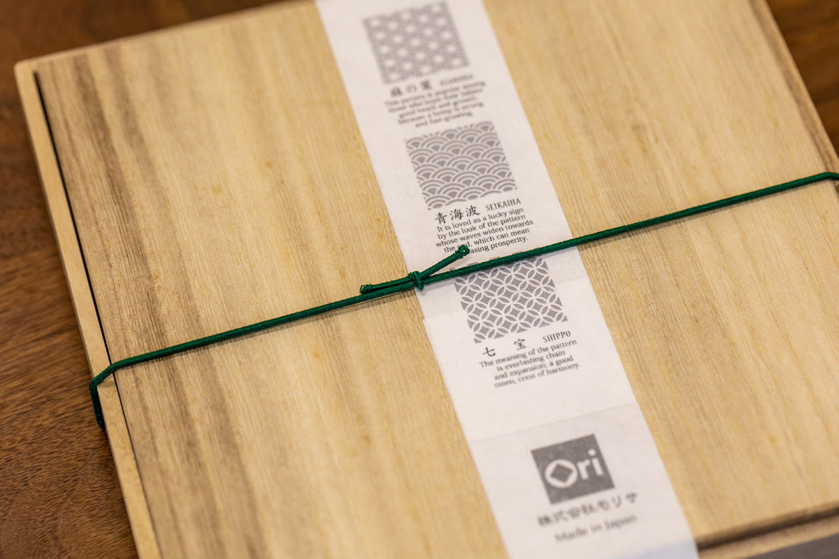 10 Mizuhiki ornaments with rubber bands
