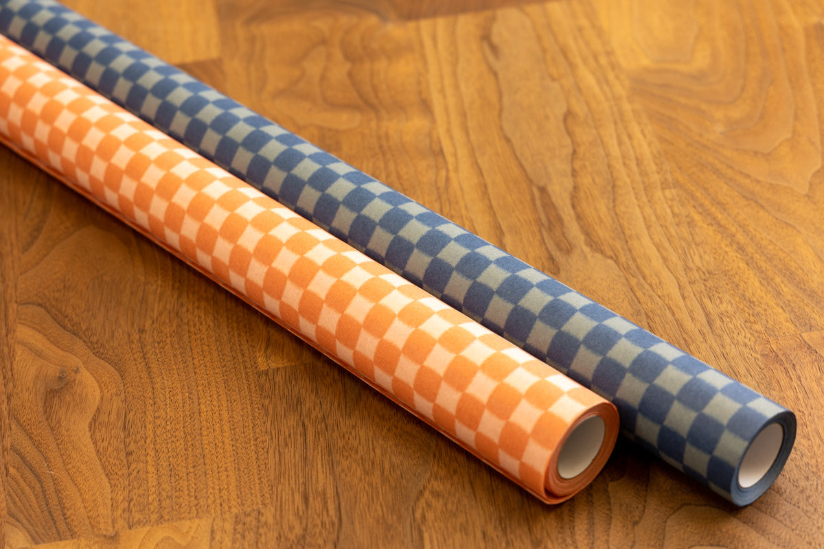 Small roll/overprinting (checkered)