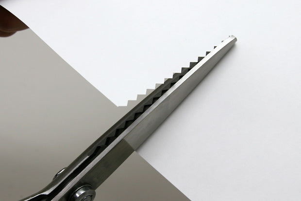 ラッピング用ハサミ T.R.ピンカー/ギザ刃